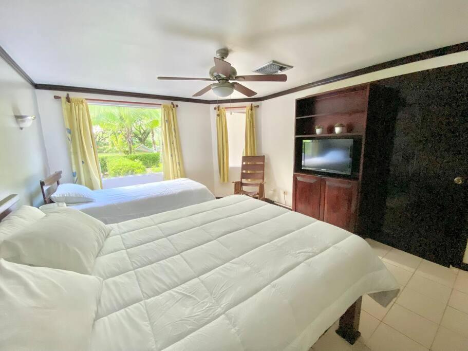 Lovely 2-Bdroom Condo In Laguna Eco Village Resort Quepos Eksteriør bilde